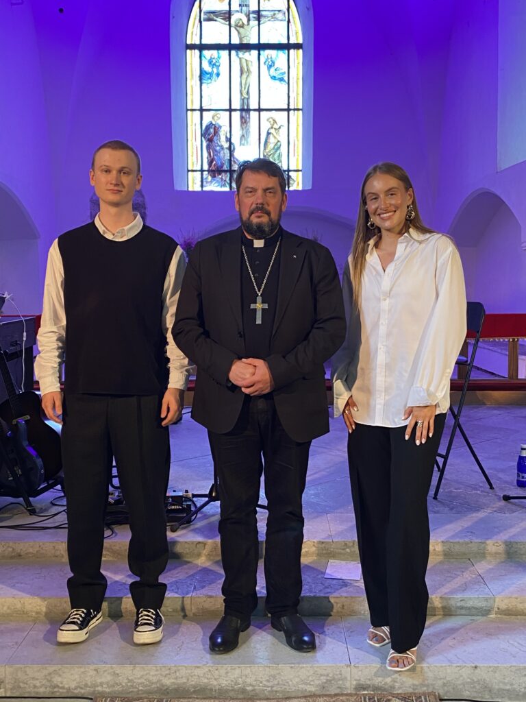 7 linna muusika Eleryn Tiit duo